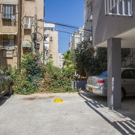 Apartments4You Maya Bat Yam Exterior photo