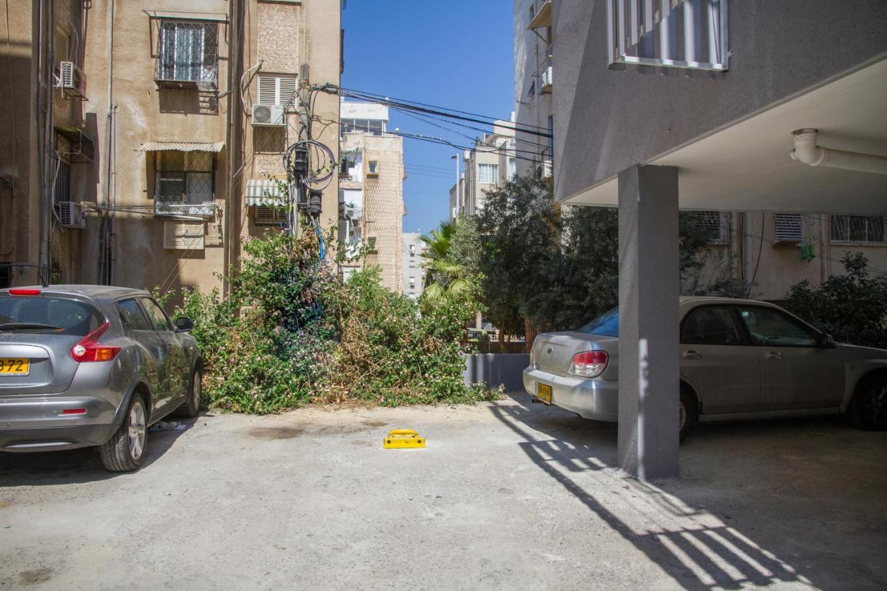 Apartments4You Maya Bat Yam Exterior photo