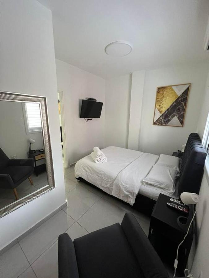 Apartments4You Maya Bat Yam Exterior photo